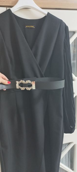 Елегантна дамскя рокля