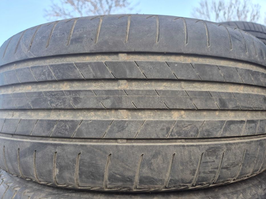 2 Anvelope de VARA - 225/40/19 - BRIDGESTONE - Stare BUNA DOT 2022