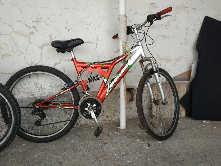 Велосипед с амортизатором в раме 26