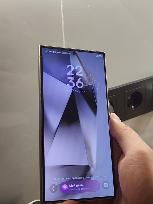 Samsung Galaxy s24 ultra 12/256