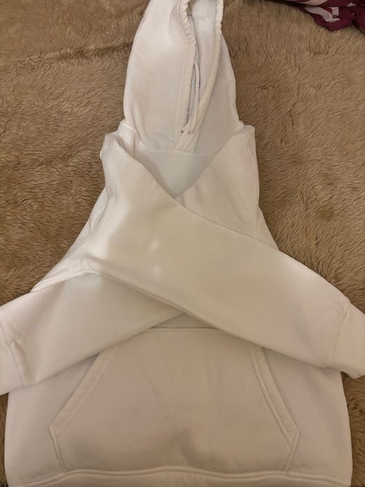 Бяло худи на Nike чисто ново размер S