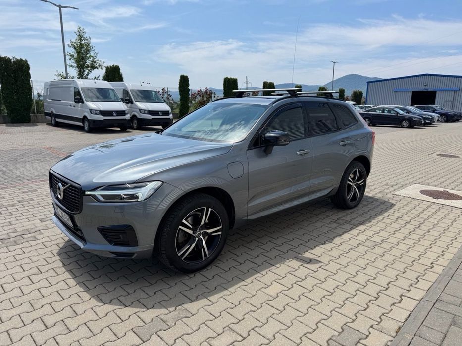 Vând Volvo XC60 T8 AWD Plug-In Hybrid 2020