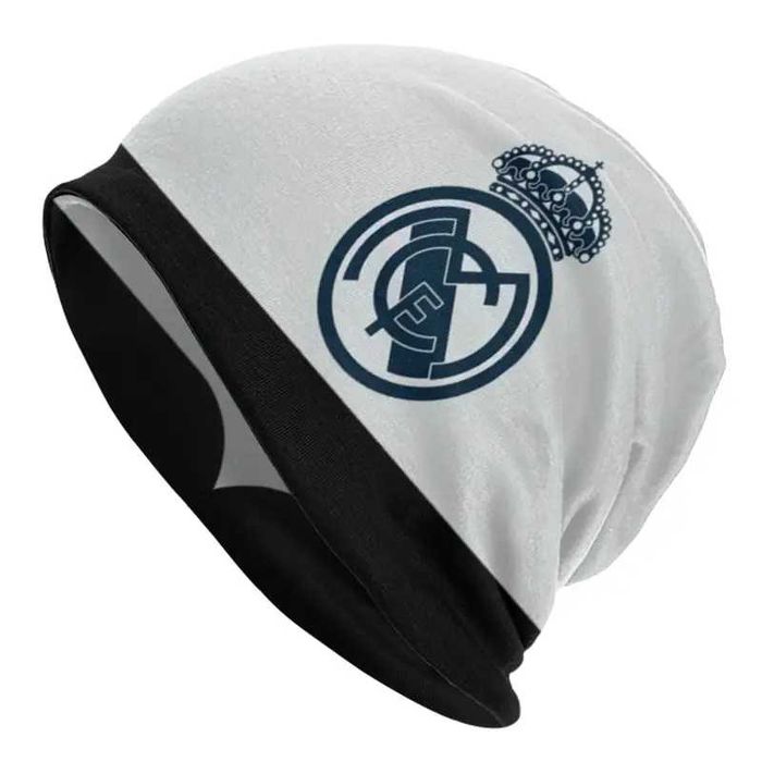 Căciulă călduroasă RealMadrid  cu stil și atitudine