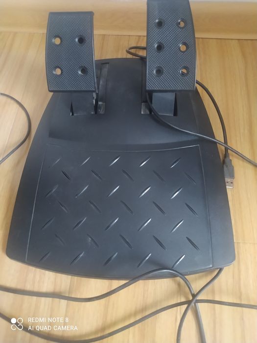 Игровой руль продам