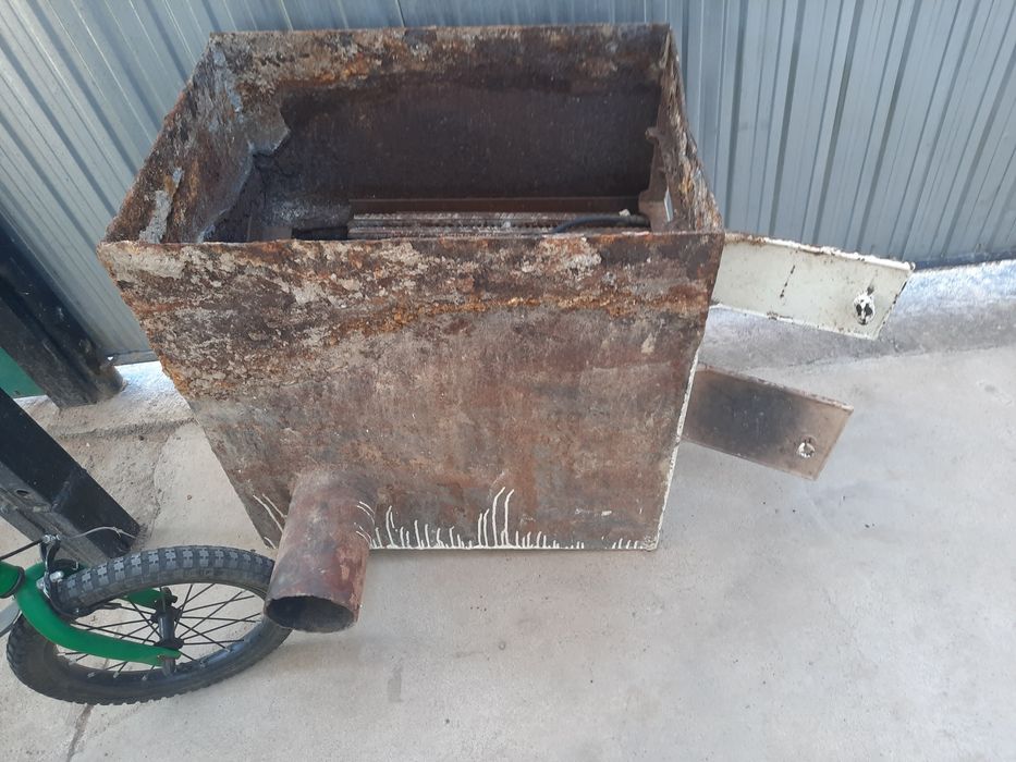 Котел для твердотопливные  б/у