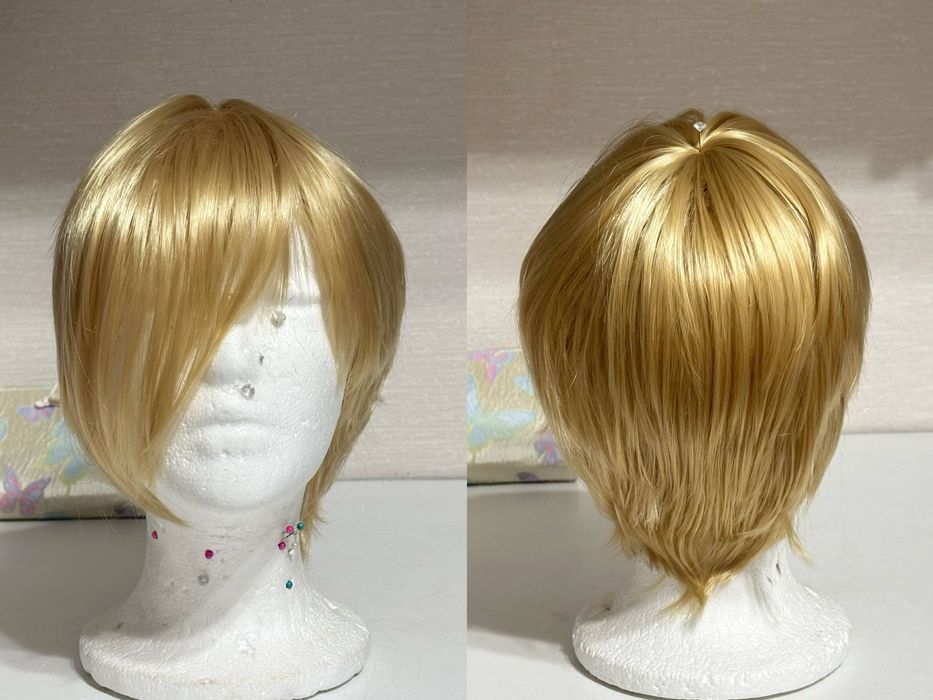 Парик для косплеев