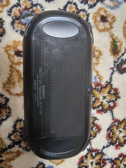 Psp vita (narhi bittasi uchun)