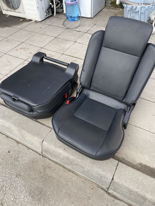 Discovery 2 седалки за багажник!