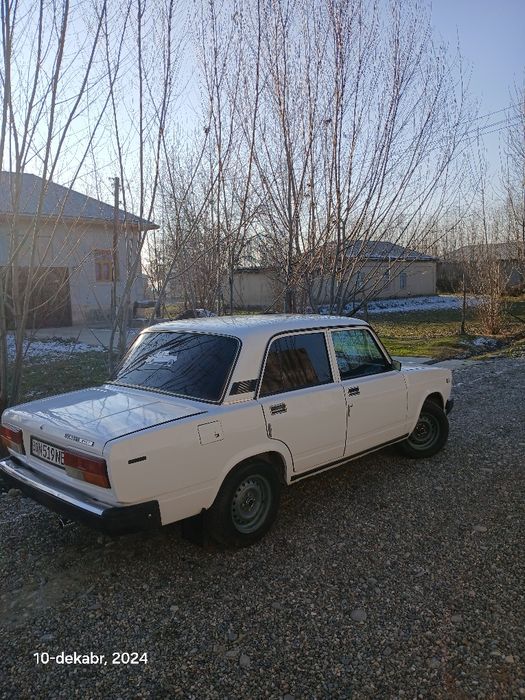 Moshina holati zoʻr,noldan qip terilgan