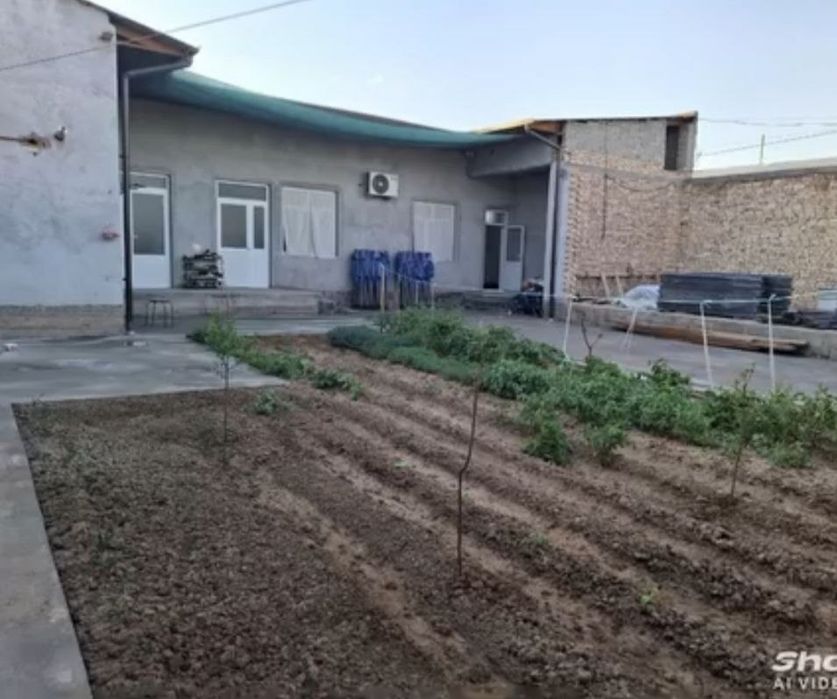 Ховли сотилади 80.000