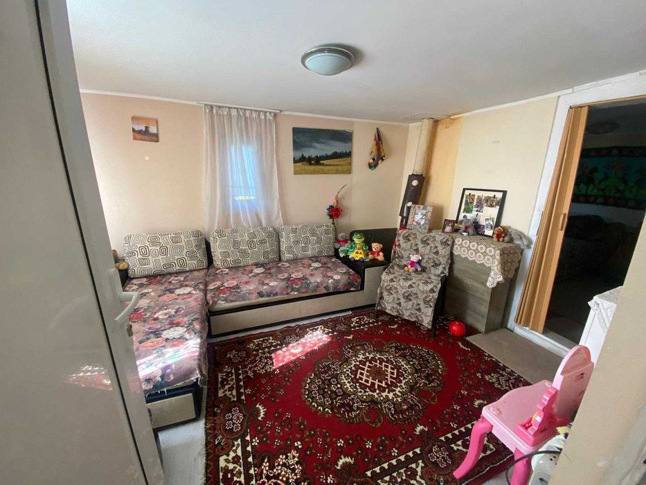 Casă bătrânească de vânzare – Călugăreni, jud. Prahova