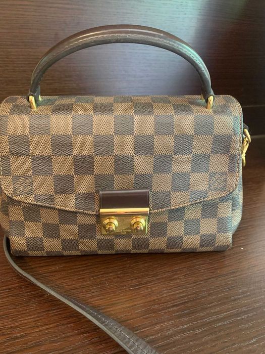 Poșetă de marca Louis Vuitton