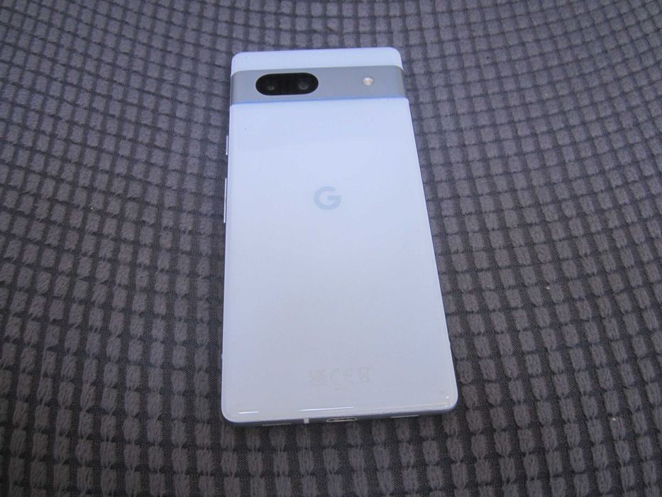 Google Pixel 7a телефон