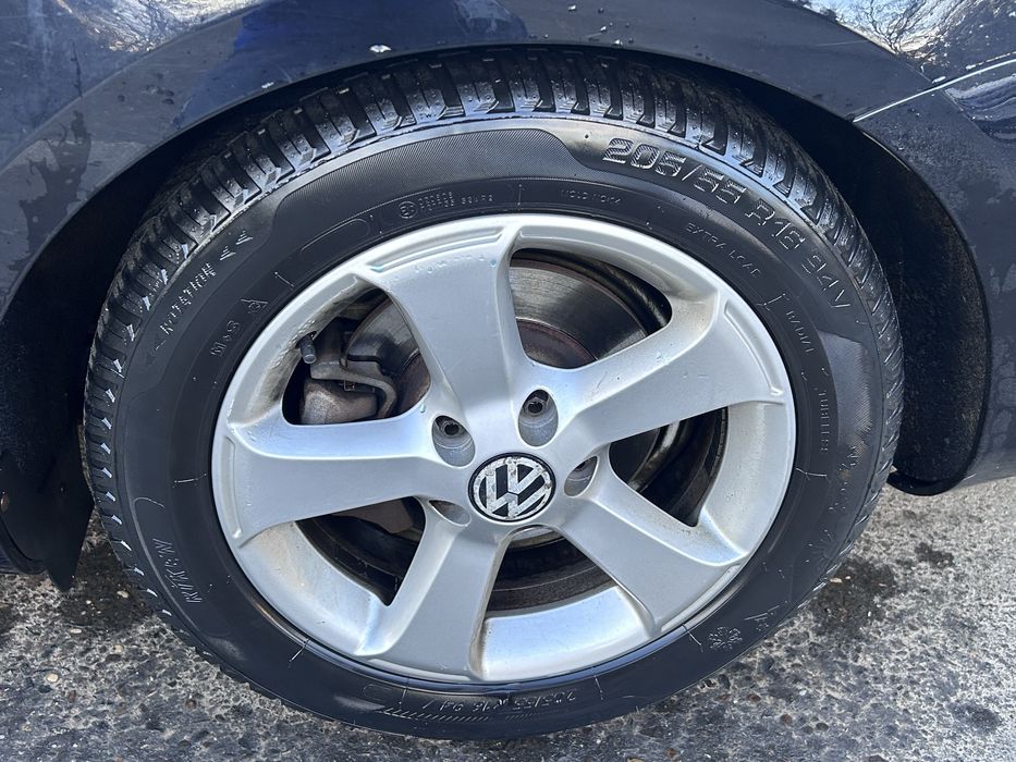 Jante VW R16 cu anvelope mixte dot 2023 205/55R16