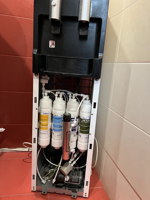 Диспенсър за вода Hyundai Waco