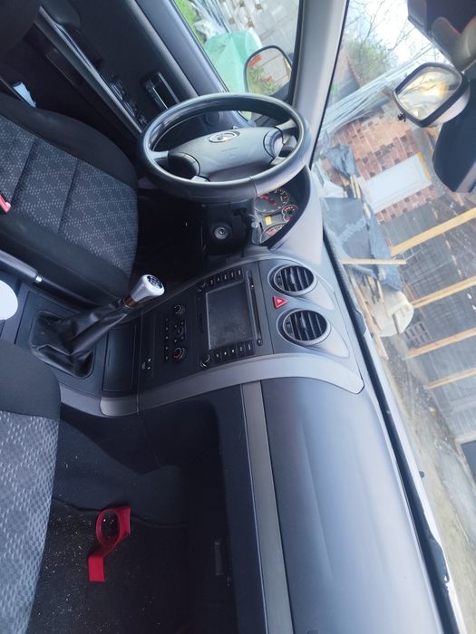 Продавам джип газ бензин