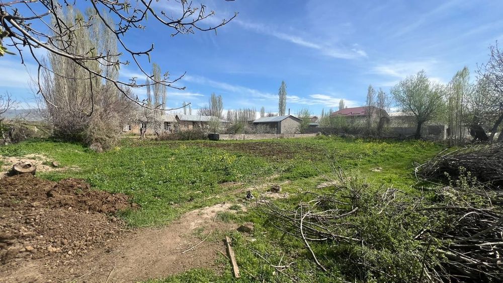 Ер курук  фундаменти бор 4 хонага