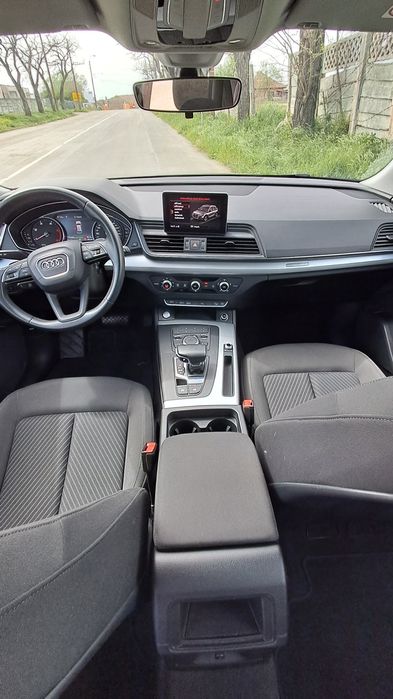 Audi Q5  QUATRO S LINE  2.0 .190cp..2019 ..RATE*200 000 km