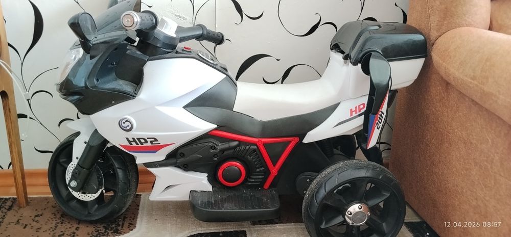 Продам детский мотоцикл на зарядке