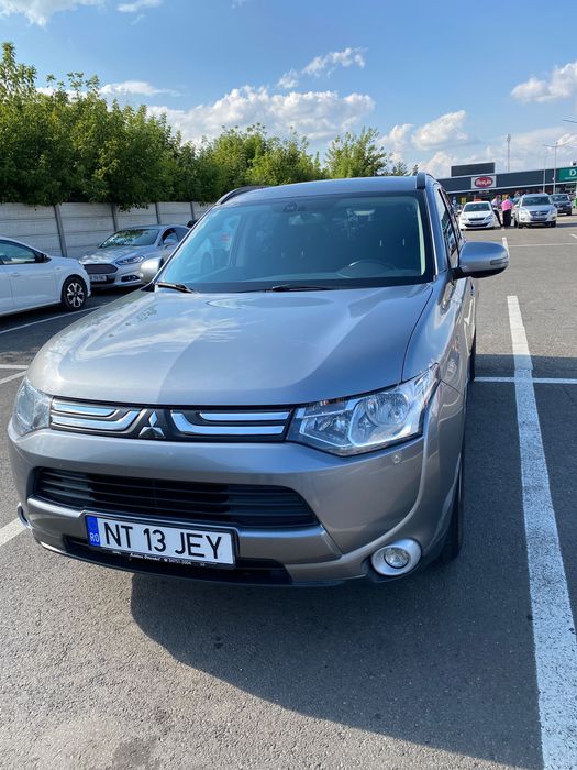 Mitsubishi Outlender