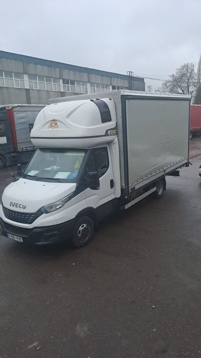 Iveco Daily 10pal-3,5t/DORMITOR+PERNE+WEBASTO+culisanta Iveco 3,5t/unic prop/ punte dubla+simpla/10p/cabina+web+perne+perdea