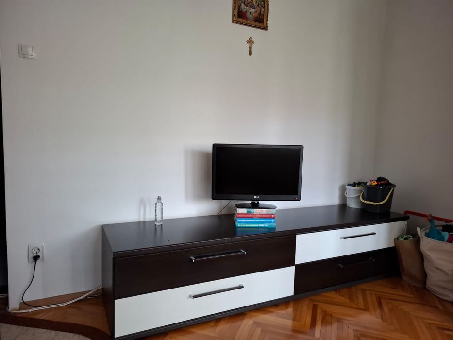 Comodă TV – stare foarte bună