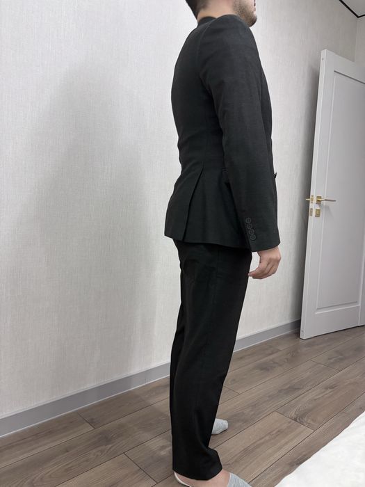 Продаи классический костюм