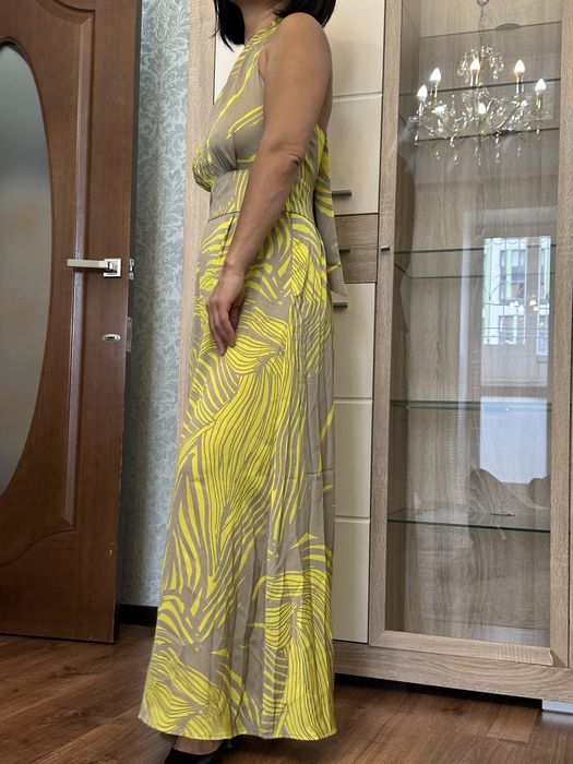 Одежда женская платье