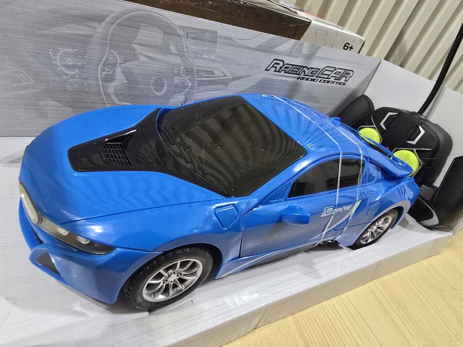 Музикална светеща количка  с дистанциинно