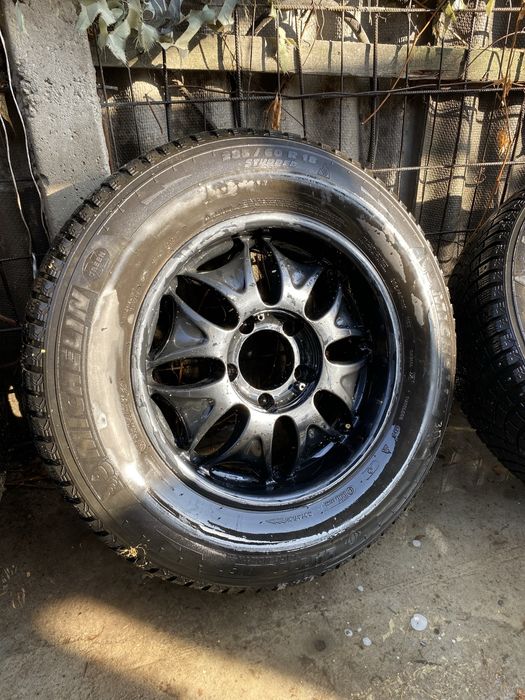 Продам или обменяю шины с дисками