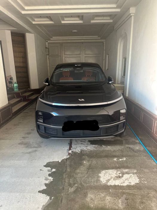 Li 9 ultra kraska toza aybi yoq