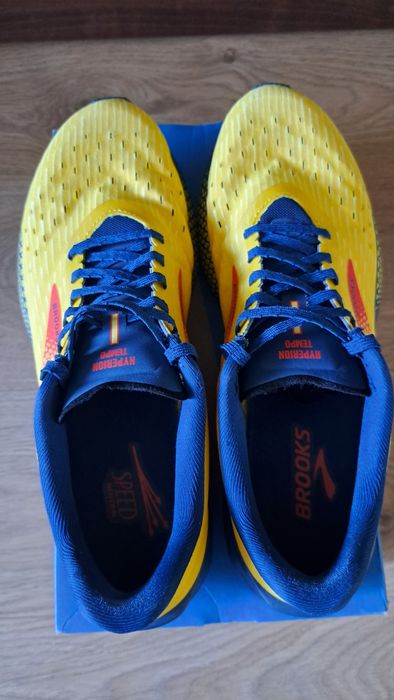 вки за бягане Brooks Hyperion Tempon