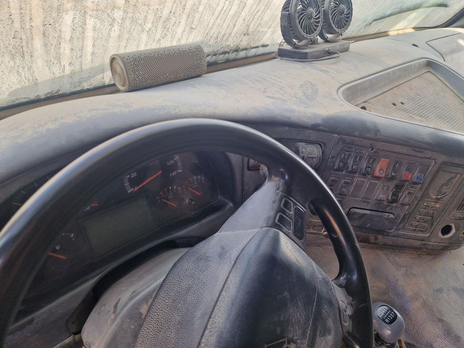 Продам самосвал хово