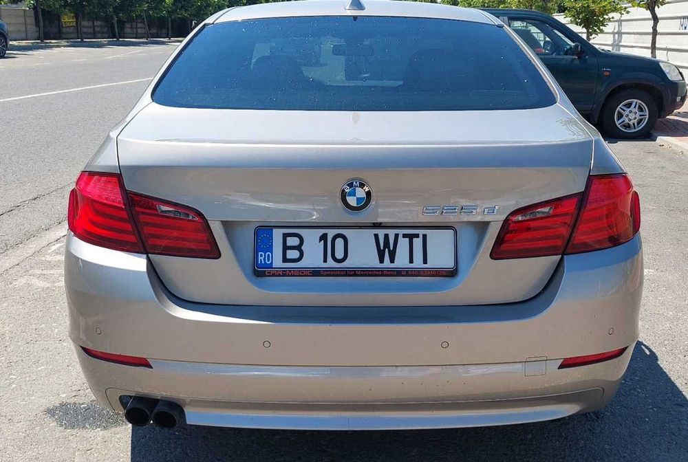 BMW Seria 5 2012 — imagine 5