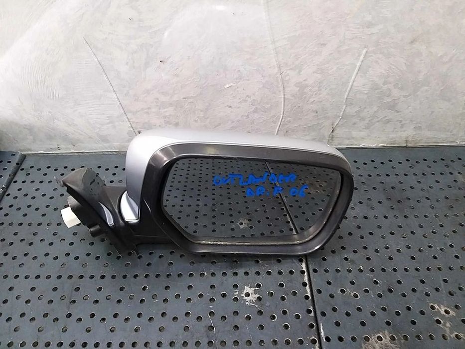 Oglinda electrica dreapta mitsubishi outlander 1 cuw