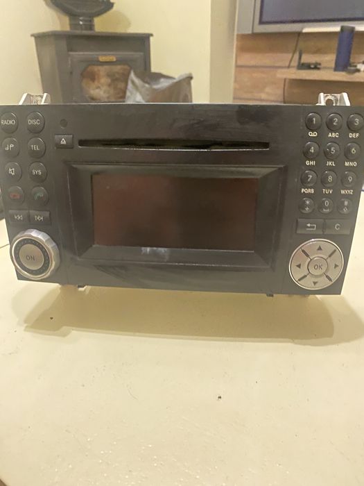 CD С блутут за Мерцедес