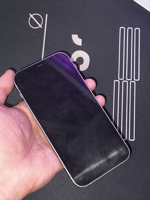 Продам iphone 12 pro