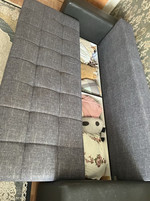 Продам диван с креслом