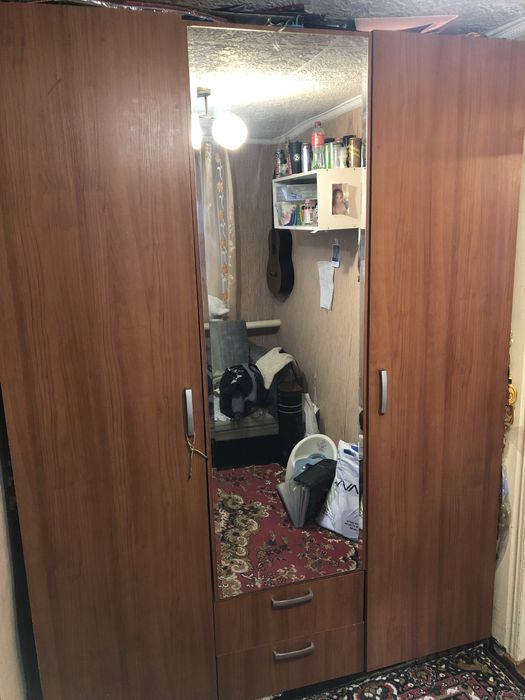 Продам шкаф