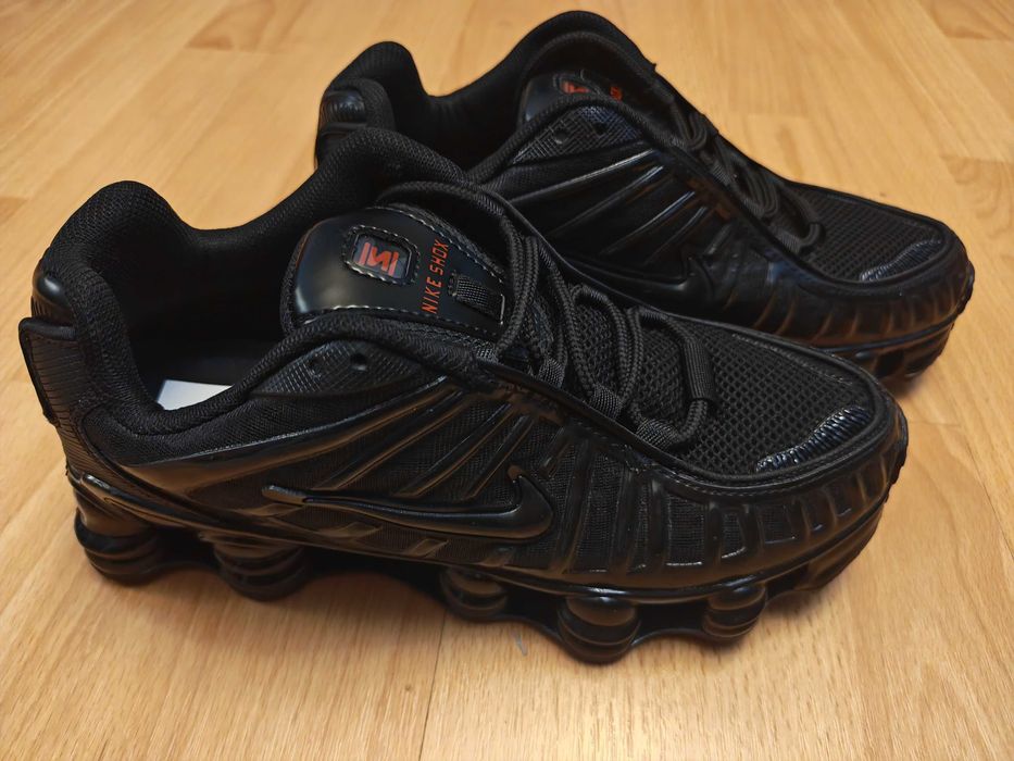 Маратонки Nike Shox