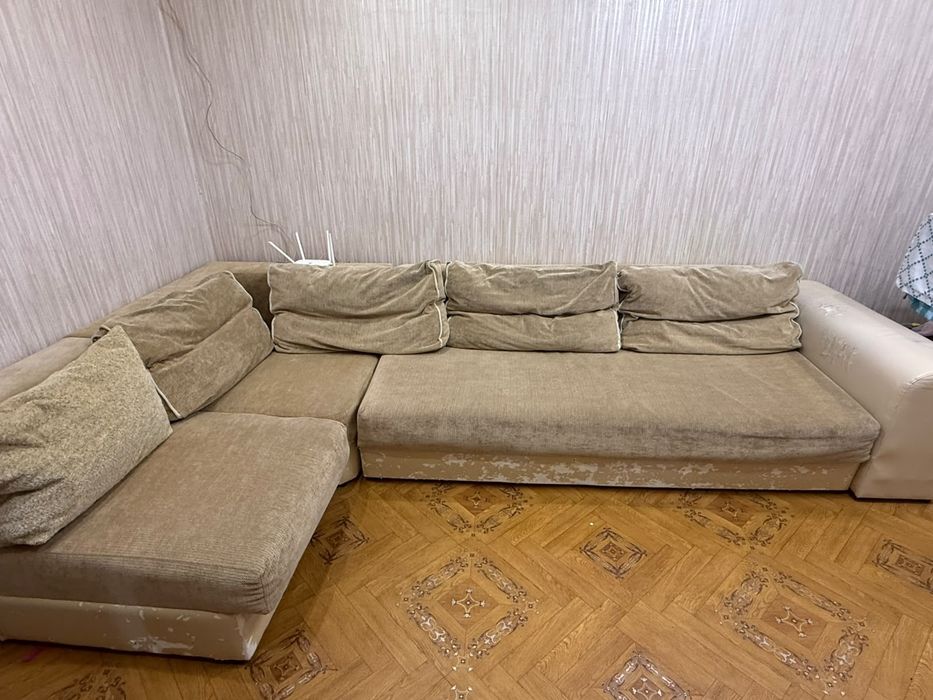 Продам  диван ..