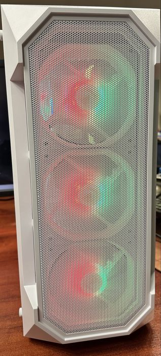 Геймърски компютър, full hd, Intel i5 14th, rtx 3070, 16gb, nvme