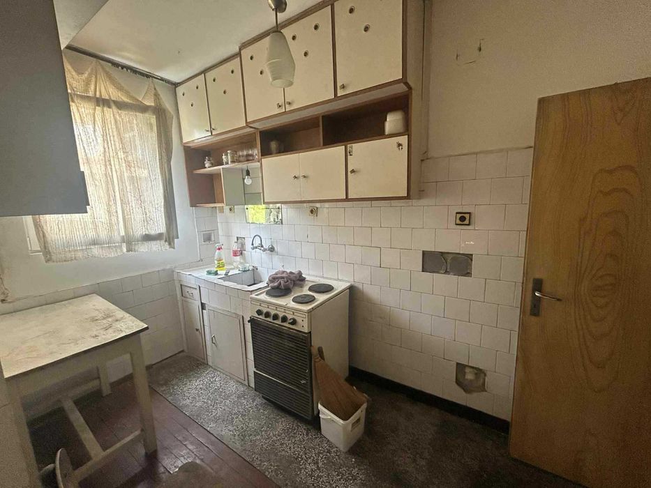 Продава се Четиристаен апартамент в Попово - 110 кв.м за 603 €/кв.м - Снимка #4