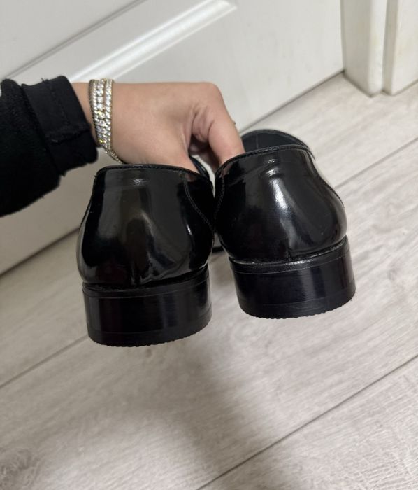Pantofi piele barbati eleganti model deosebit