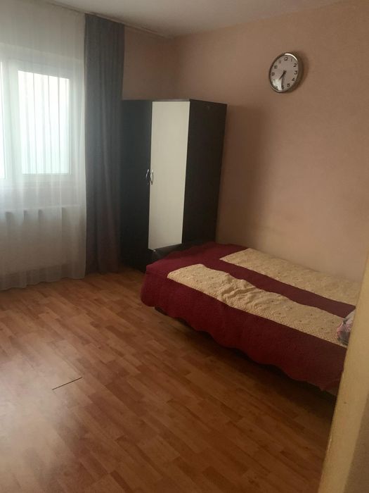 Apartament de închiriat