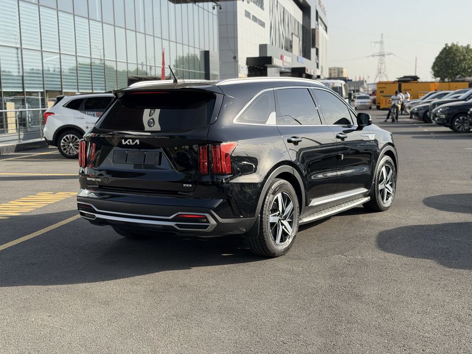 KIA Sorento 2.5 7 местный