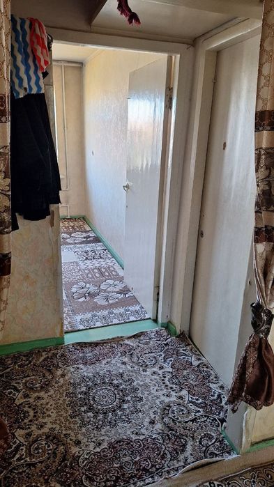 O'zimizni uy. 4 etajli domni 4 etaji. Balcon 2×6. Remont o'rtacha.