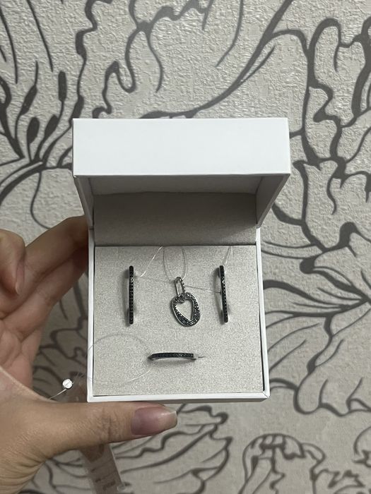 Серебряный набор