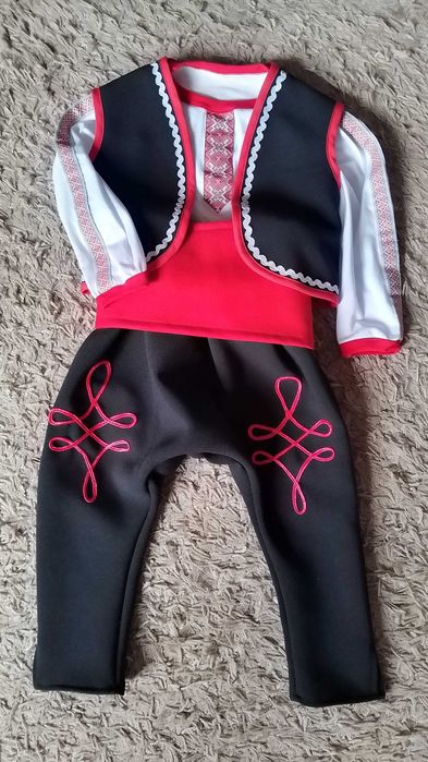 Детски народни носии