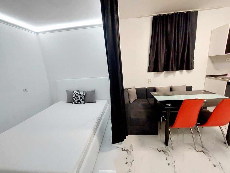 НОВ апартамент AMARO- Идеален ценър- До морето